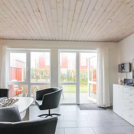 Aghi - 800m From The Sea By Interhome